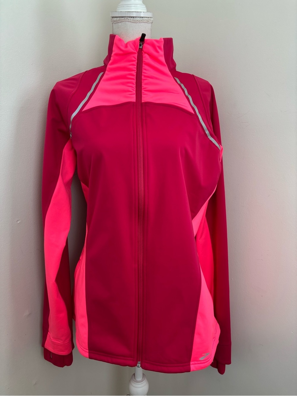 Brooks Utopia Thermal full-zip Running Jacket Size XL
